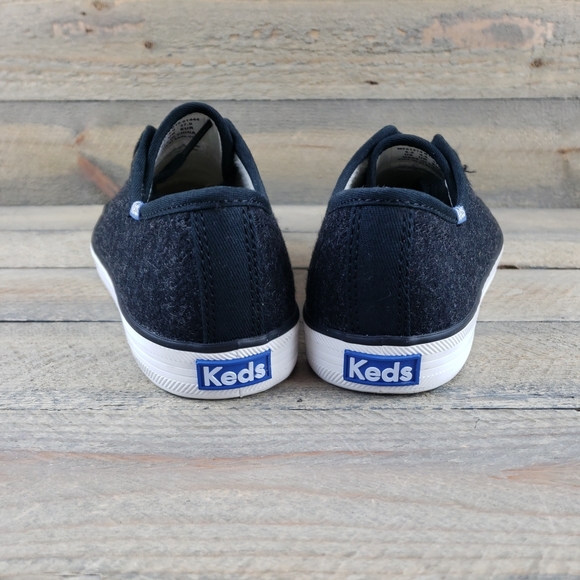 NEW Keds Women's Dream Foam Black Flannel Sneakers - Picture 3 of 9
